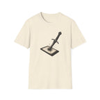 E-reader Knife T-shirt