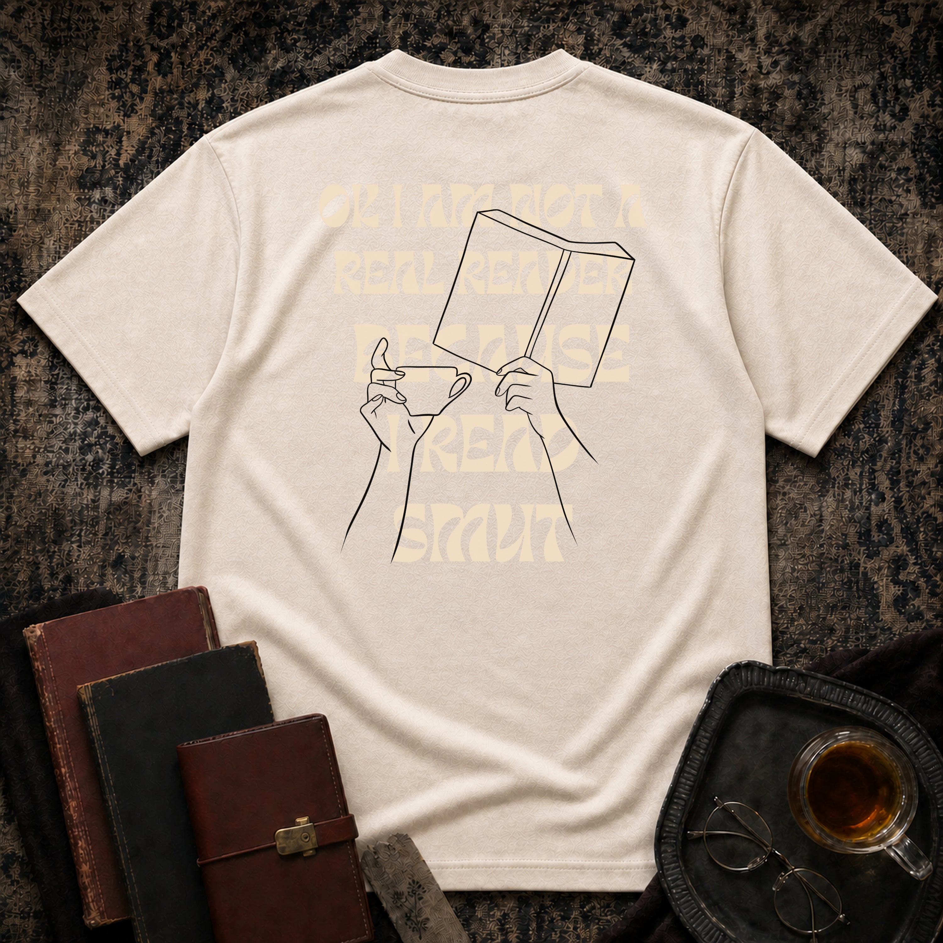I am not a real reader Backprint T-shirt
