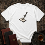 E-reader Knife T-shirt